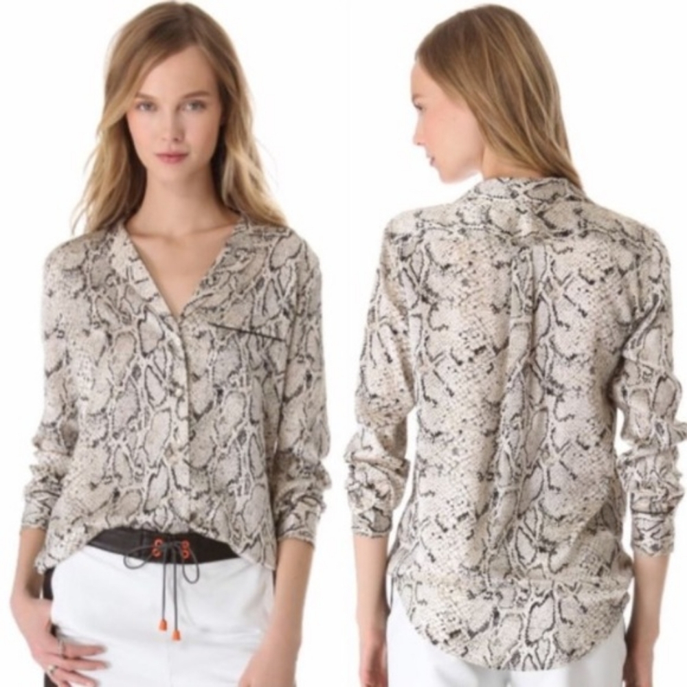 Euc! Silk button down snakeskin print blouse